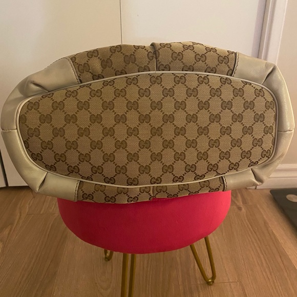 Gucci purse - Picture 3 of 8